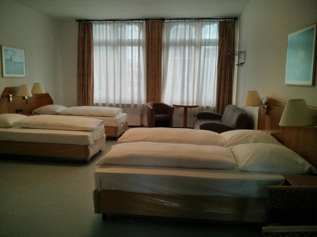 Willy Hotel Frankfurt Frankfurt am Main Zimmer foto